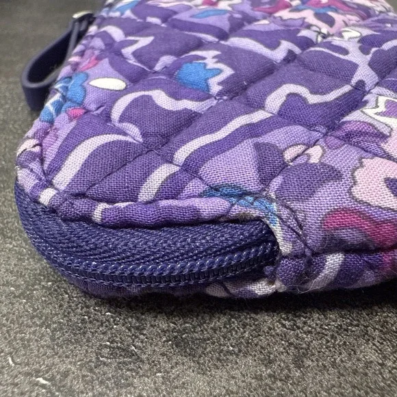 Vera Bradley Zip ID Coin Change‎ Keychain Small Wallet Purple Floral - Picture 3 of 7